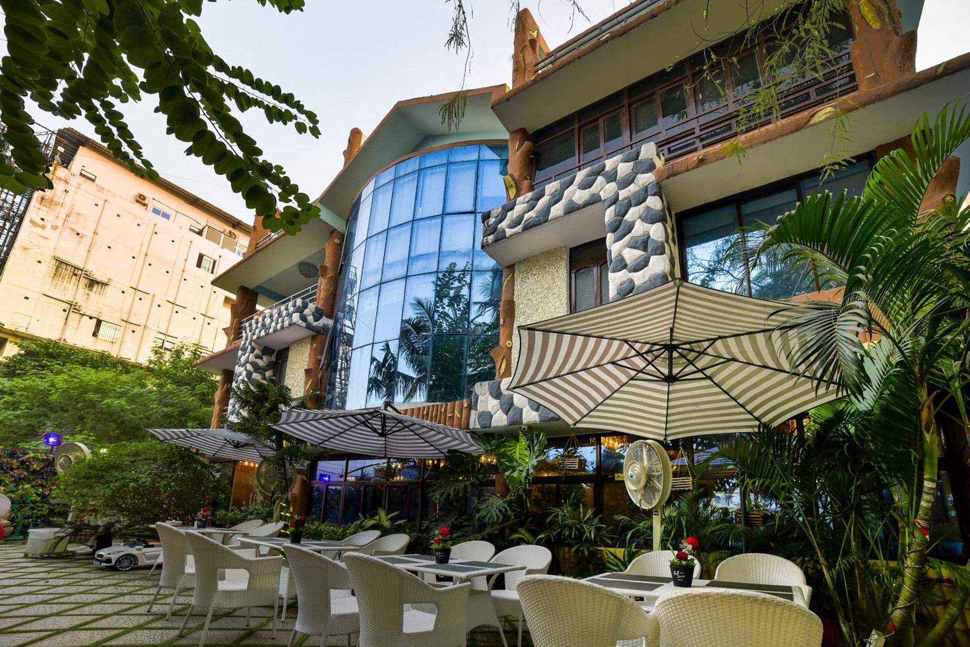 Oyo Cafe Garden Villa Patna  Luaran gambar